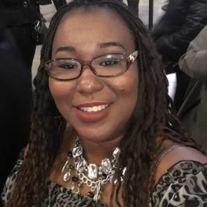 Meet your Posher, Marci